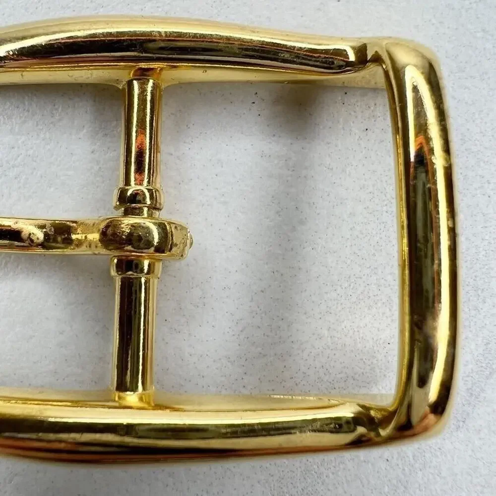 Vintage Gold Tone Simple Basic Belt Buckle for up to 1 Inch Belt